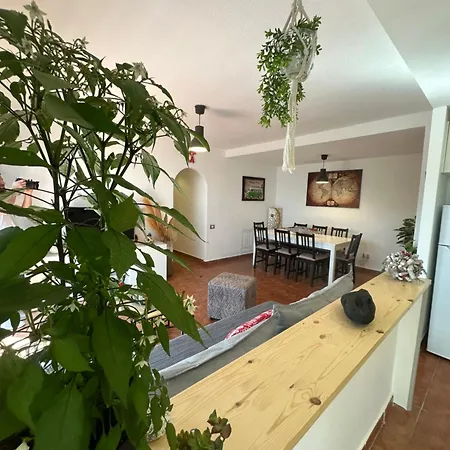 Apartment La Isla House 5 Minuti Centro-spiaggia *